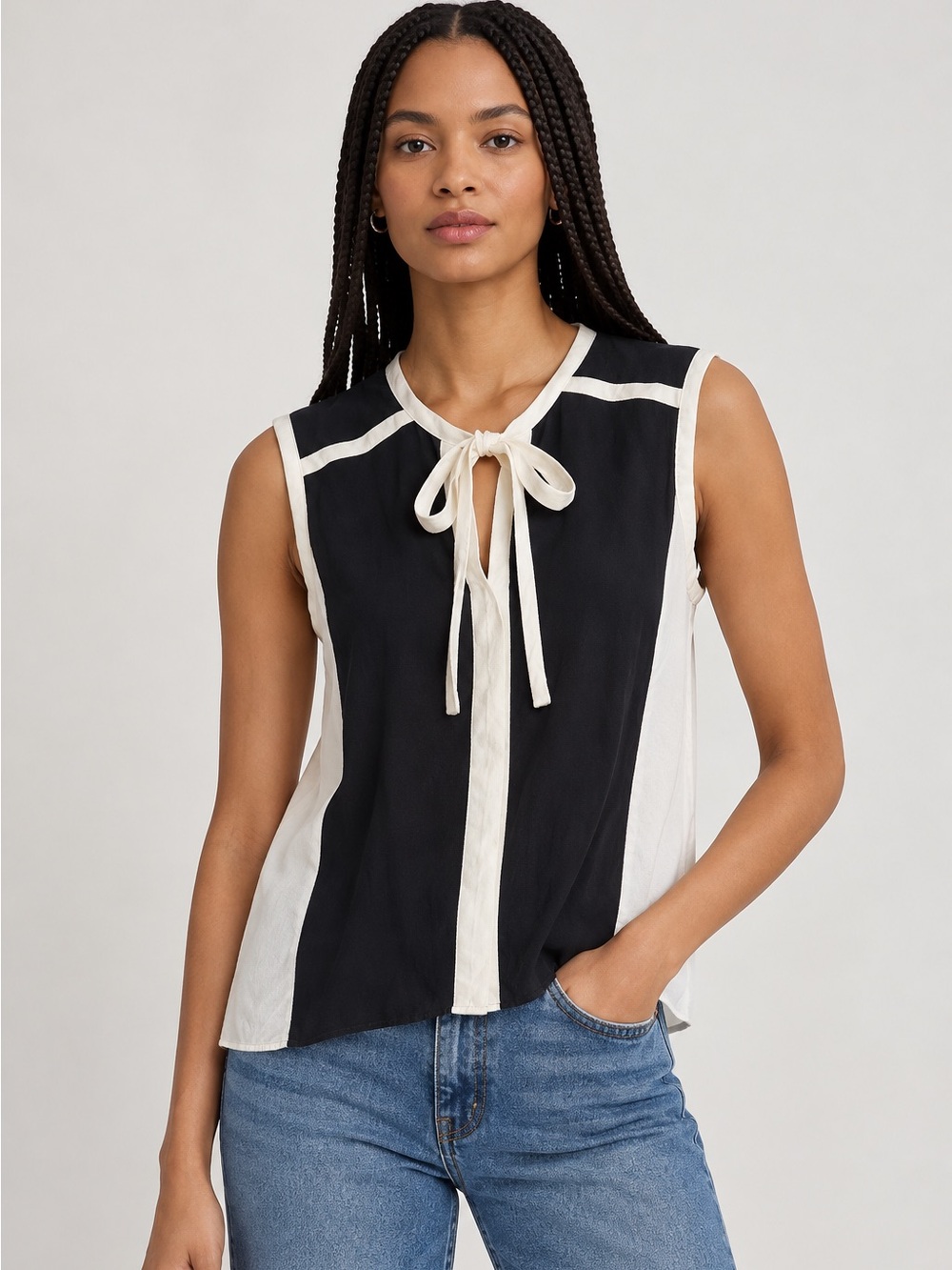 BCBGMaxAzria Lenci 100% Silk Black Ivory Tie Neck Blouse - Size XS